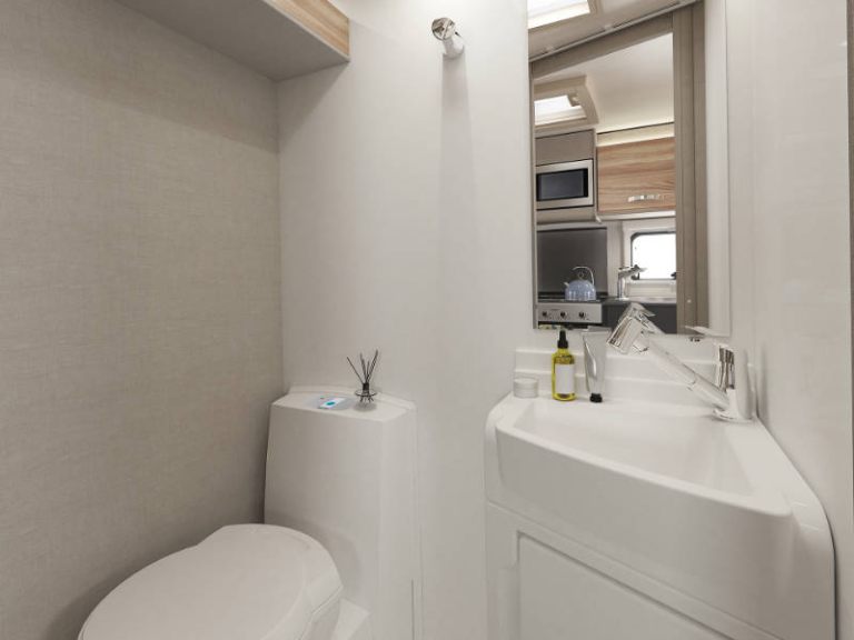 9 2021-edge-476-day south lakes motorhome hire caravan cumbria lake district